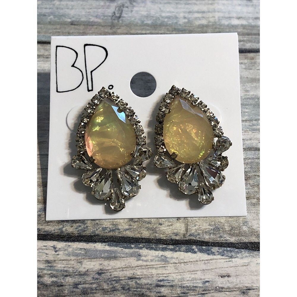 Acrylic Rainbow Opalescent Tear Drop EARRINGS Clear‎ Rhinestone NWOT Pierced